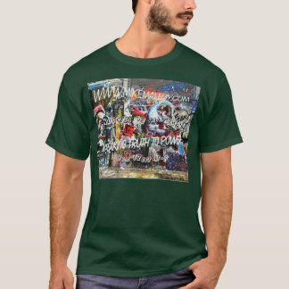 UPP MOT VÄGGEN TRUTHSEEKERS T-SHIRT