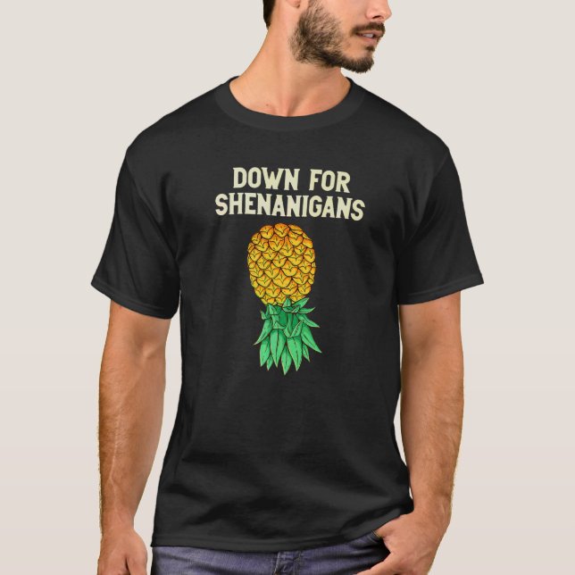 Upp och ned Ananas nedåt för henanigans Swinge T Shirt (Framsida)