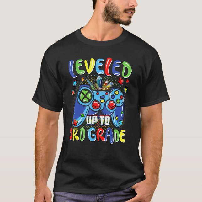 Upp till 3:e Klass-videospelets barnskärmar bakåt T Shirt (Framsida)