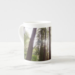 Upp till Redwoods på morgonen Benporslin Mugg
