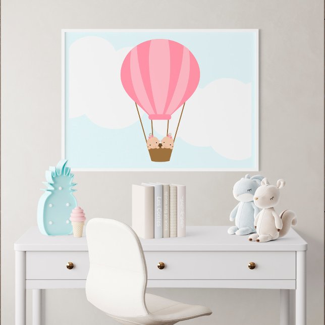 Upp, upp och bort! Tvillingflickors barnmurskonst Poster (Skapare uppladdad)