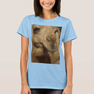 Uppåt nära och Personligt med en kamera T-shirt