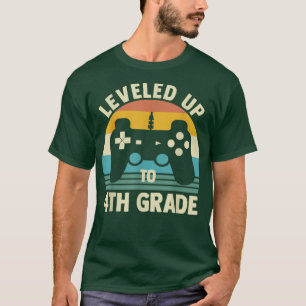 Uppdelad upp till 4:e videospelet Klass Back to sc T Shirt