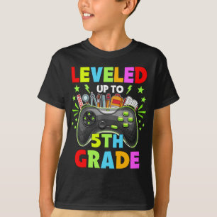 Uppdelad upp till 5:e videospelet Klass Back to sc T Shirt