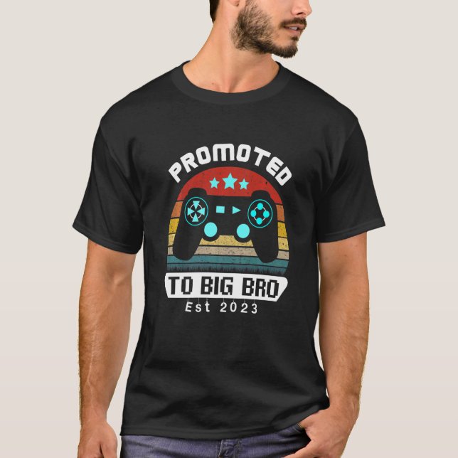 Uppdelad upp till Big Bro 2023 Video Game Promoted T Shirt (Framsida)
