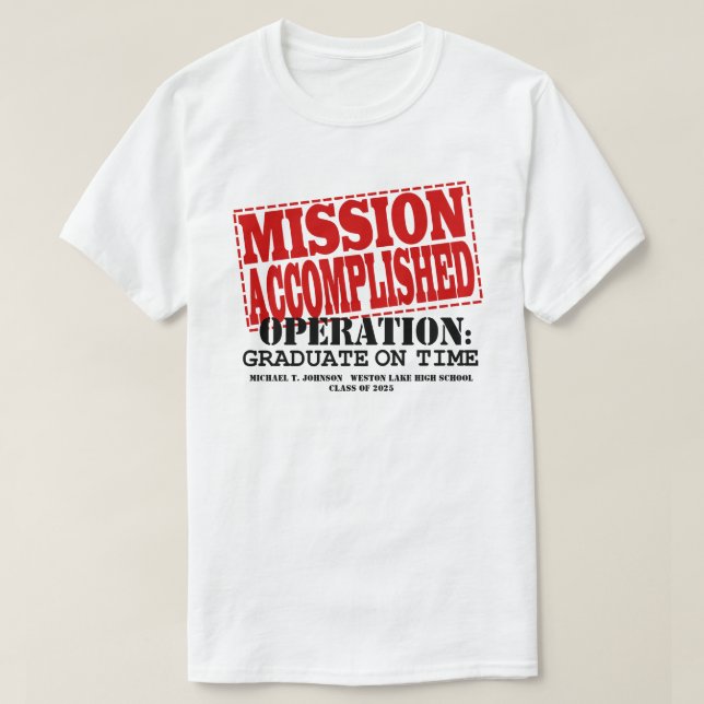 UPPDRAG ACCOMPLISHED Operation Student i tid T Shirt (Design framsida)