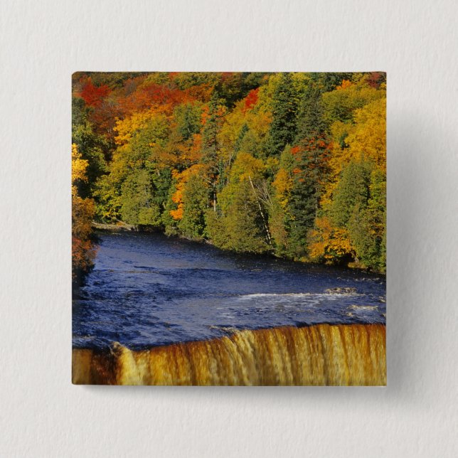 Upper Tahquamenon Falls in UP Michigan in Knapp (Framsida)