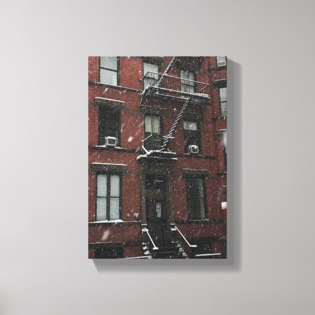 Upper Väster Brownstone Fire Escape NYC Snö Canvastryck (Framsida)