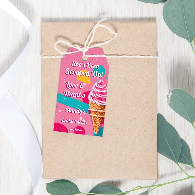Uppfällbar möhippa av rosa retroglass presentetikett (She's been Scooped up bold pink retro ice cream bridal shower thank you favor gift tags summer )