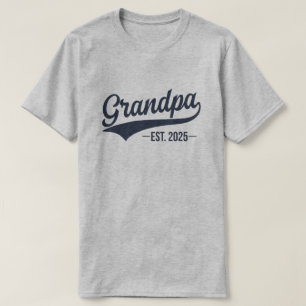 Uppflyttad till farfar 2025 Fårfar är 2025 T Shirt