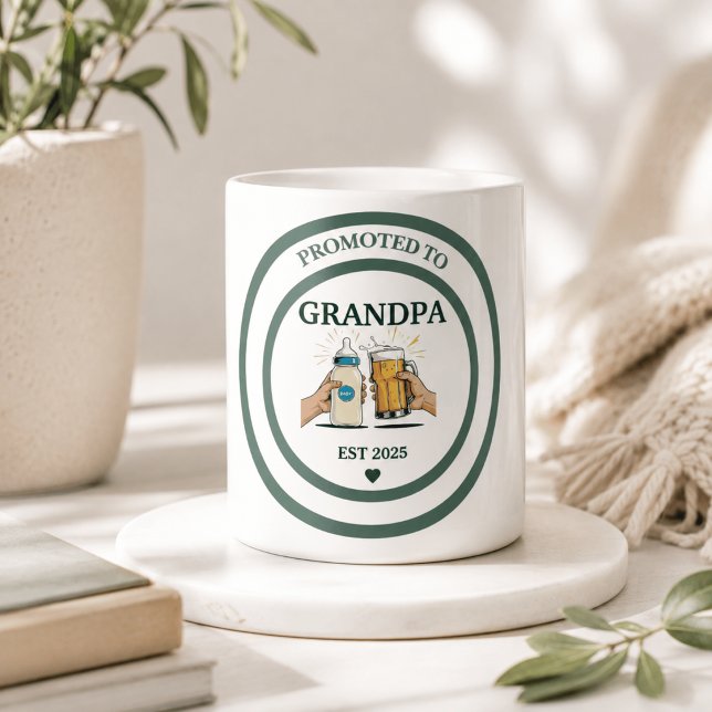 Uppflyttad till farfar Est. 2025 Kaffemugg (Skapare uppladdad)