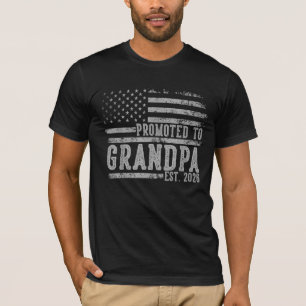 Uppflyttad till farfar Est 2026 Patriotisk USA-fla T Shirt