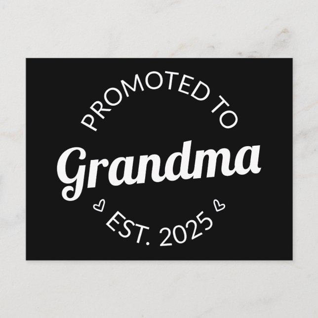 Uppflyttad till mormor Est. 2025 I Vykort (Framsida)