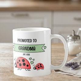 Uppflyttad till mormor nyckelpigor grön kaffemugg