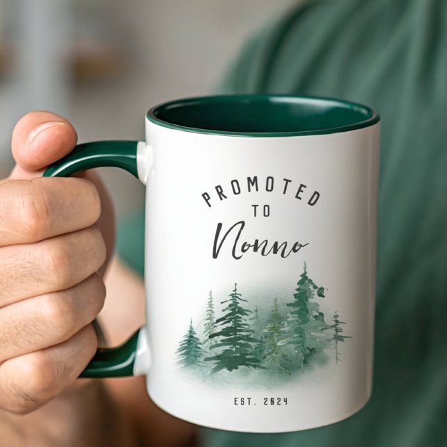 Uppflyttad till Nonno År Est. Mugg (Skapare uppladdad)