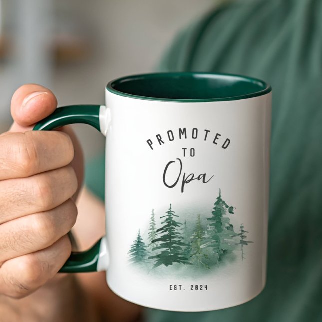 Uppflyttad till Opa År Est. Mugg (Skapare uppladdad)