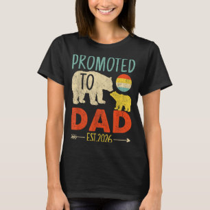 Uppflyttad till Pappa Est 2026 Pappa att Bli Ft Ti T Shirt