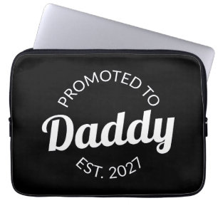 Uppflyttad till Pappa Est 2027 Ny Pappa Bebis Show Laptop Fodral