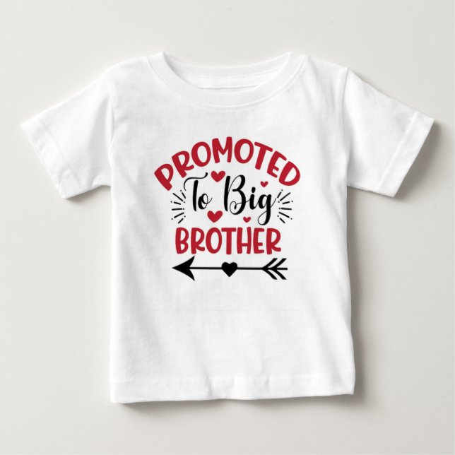 Uppflyttad till storebror - pojke i förskoleåldern t shirt (Framsida)