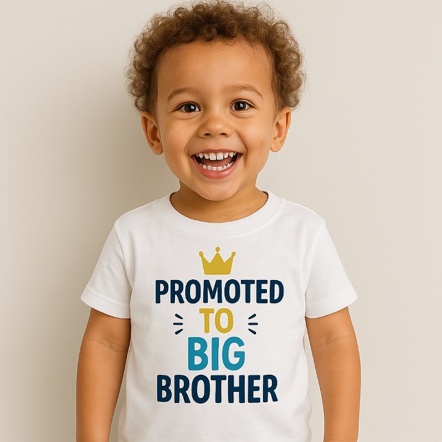 Uppflyttad till storebror Söt syster-/bror-present T Shirt (Skapare uppladdad)