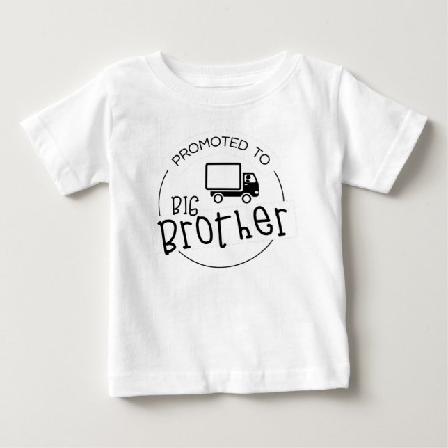 Uppflyttad till storebror  t shirt (Framsida)