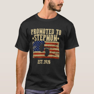 Uppflyttad till STYVMOR 2026 Baby Shower USA Ameri T Shirt