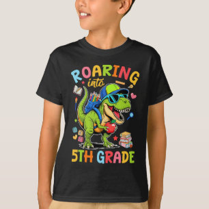 Uppförande till femte boys i Klass T-Rex D T Shirt