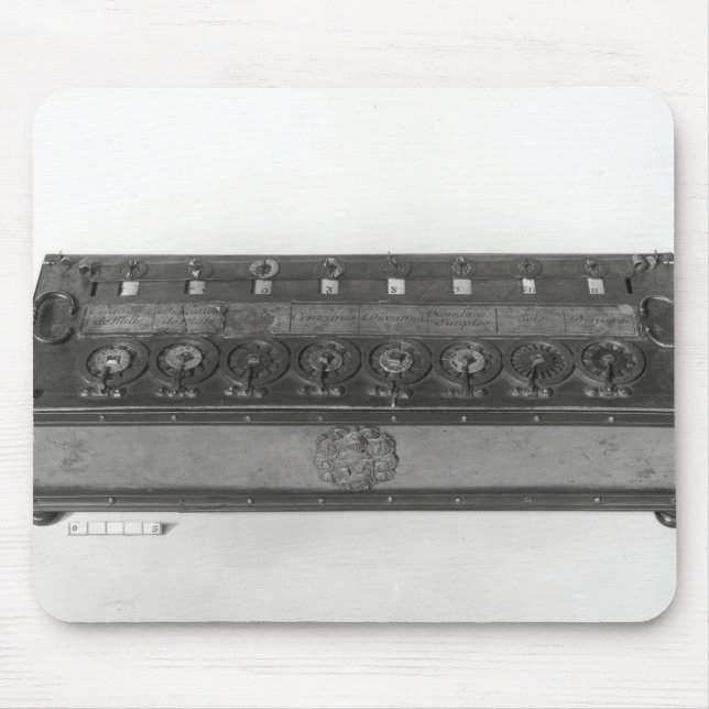 Uppfunnen beräkna maskin musmatta (Framsidan)