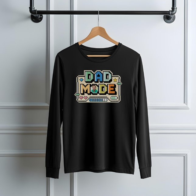 Uppgradera Pappa-spelarstatistik och foto för roli T Shirt (Fun Retro Level Up Dad Gamer Player Stats & Photo Tri-Blend Shirt (Front))
