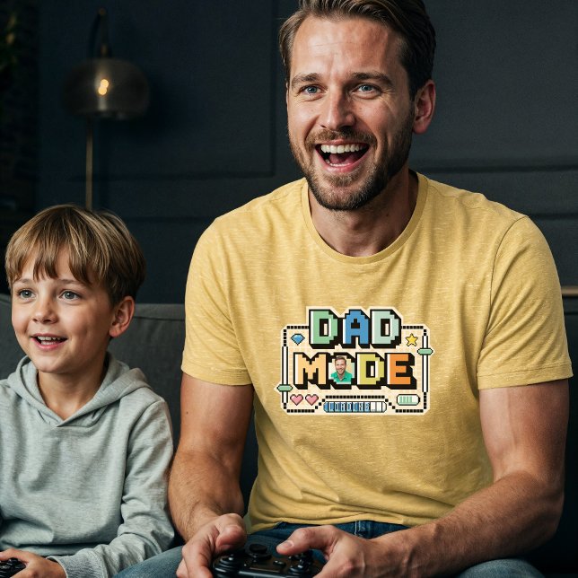 Uppgradera Pappa-spelarstatistik och foto för roli T Shirt (Fun Retro Level Up Dad Gamer Player Stats & Photo Tri-Blend Shirt)