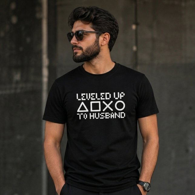 Uppgraderad till make Gamer Bröllop  T Shirt (Skapare uppladdad)