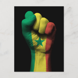 Upphöjt Clenched Fist med Senegal Flagga Vykort