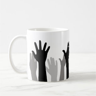 Upphöjt händer silhuett, hand- och protester kaffemugg