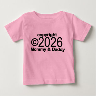 Upphovsrätt 2022 Mamma och Pappa Baby T-shirt