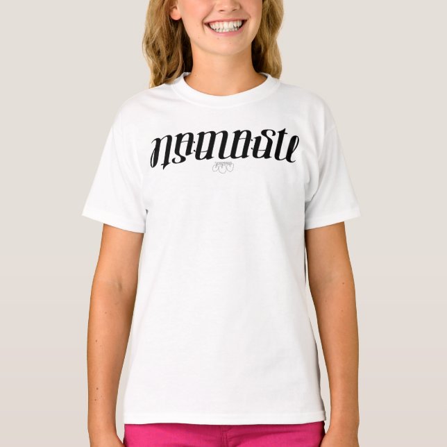 Uppifrån och ned Namaste Yoga Shirt Tee (Framsida)
