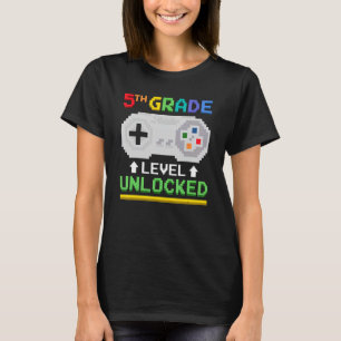Upplåst spelspelspelskontakt på femte Klass-nivå T Shirt