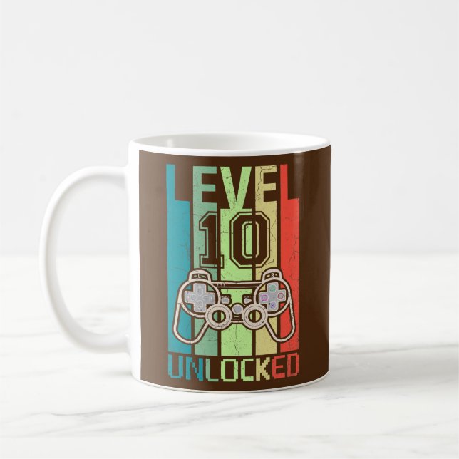 Upplåst videospel på nivå 10 10:e födelsedagsgåvor kaffemugg (Vänster)