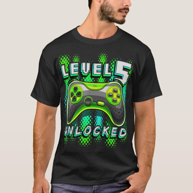 Upplåst videospel på nivå 5:e födelsedagsspelaren t shirt (Framsida)