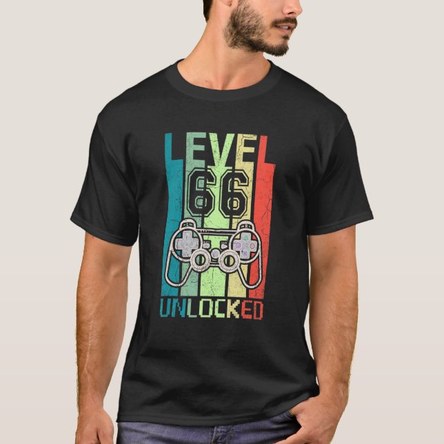 Upplåst videospelare 66:e födelsedagen Tee (Framsida)