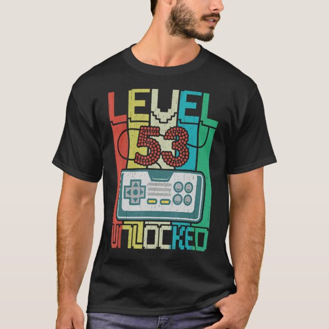 Upplåst videospelare på nivå 53 53:e födelsedagen t shirt (Framsida)