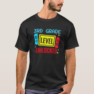 Upplåst videospelare på tredje Klass-nivå tillbaka T Shirt