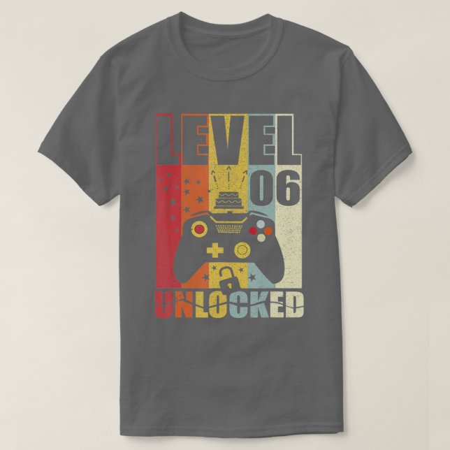 Upplåst videospelslov för 6e 6 - födelsedag t shirt (Design framsida)