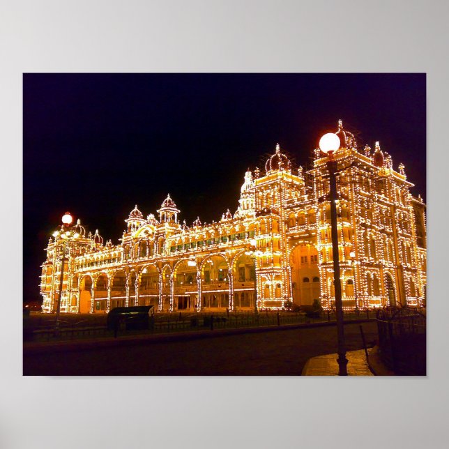 Upplyst Mysore Palace Poster (Framsidan)