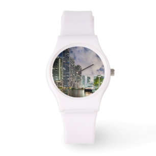 Upplyst torn på den Miami flodstranden Armbandsur