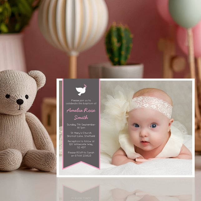 Uppmaning till flickor/ungdom inbjudningar (Invite your loved ones to celebrate your baby girl's christening with this sweet invitation)