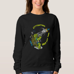 Uppmärksamhet Håll den så här Raketvapen Bazooka T Shirt