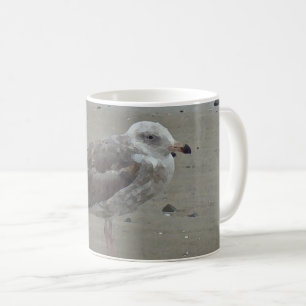 Uppmjukad Fiskmås på havsmålad havsfågelart Kaffemugg