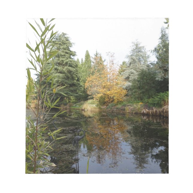 Uppmjukande trädgårdsscen bild, vackra träd... anteckningsblock (Framsida)