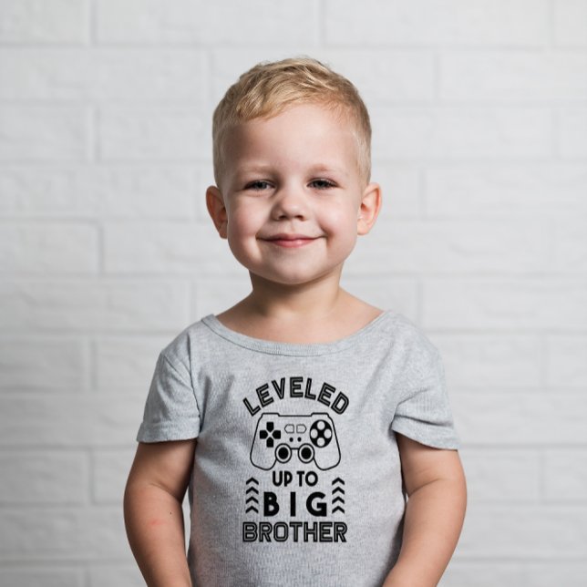 Uppnått att bli storebror t shirt (Leveled Up To Big Brother Shirt)