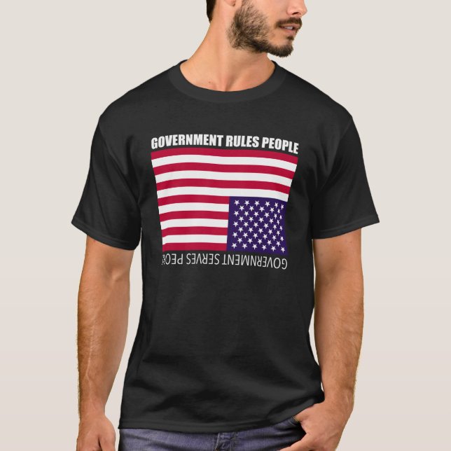Uppochnervänt T-shirt (Framsida)